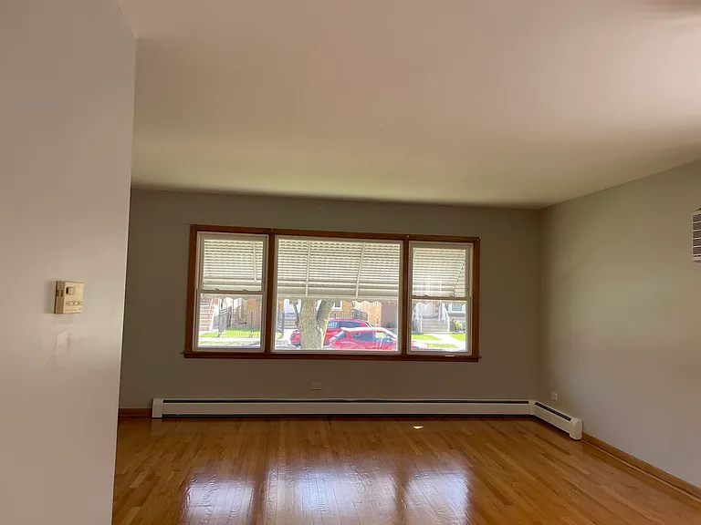 5408 N Central Ave #1 — Photo 2