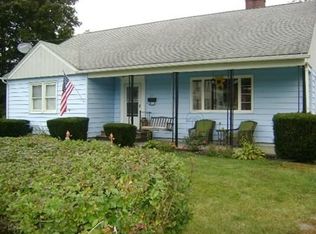 127 Chestnut St, Southbridge, MA 01550