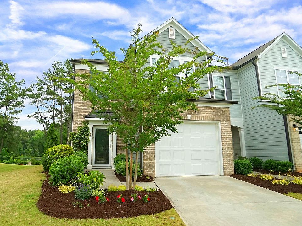 1st image of 221 Lafferty St