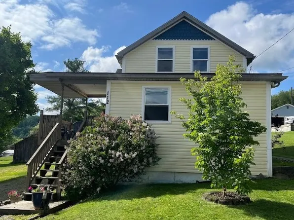 112 2nd St, Rogersville, PA 15359
