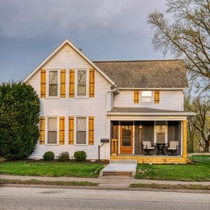 2621 N 3rd St, Clinton, IA, 52732