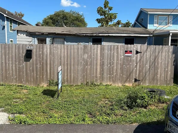 3811 Lila St, Houston, TX 77026