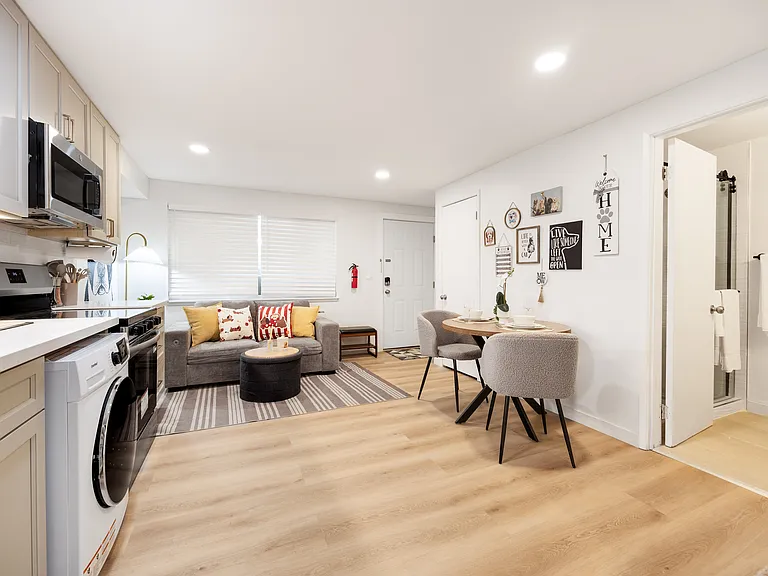 15 Dravus St #3 — Photo 5
