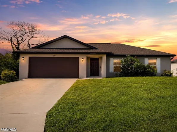 1727 NW 15th St, Cape Coral, FL 33993