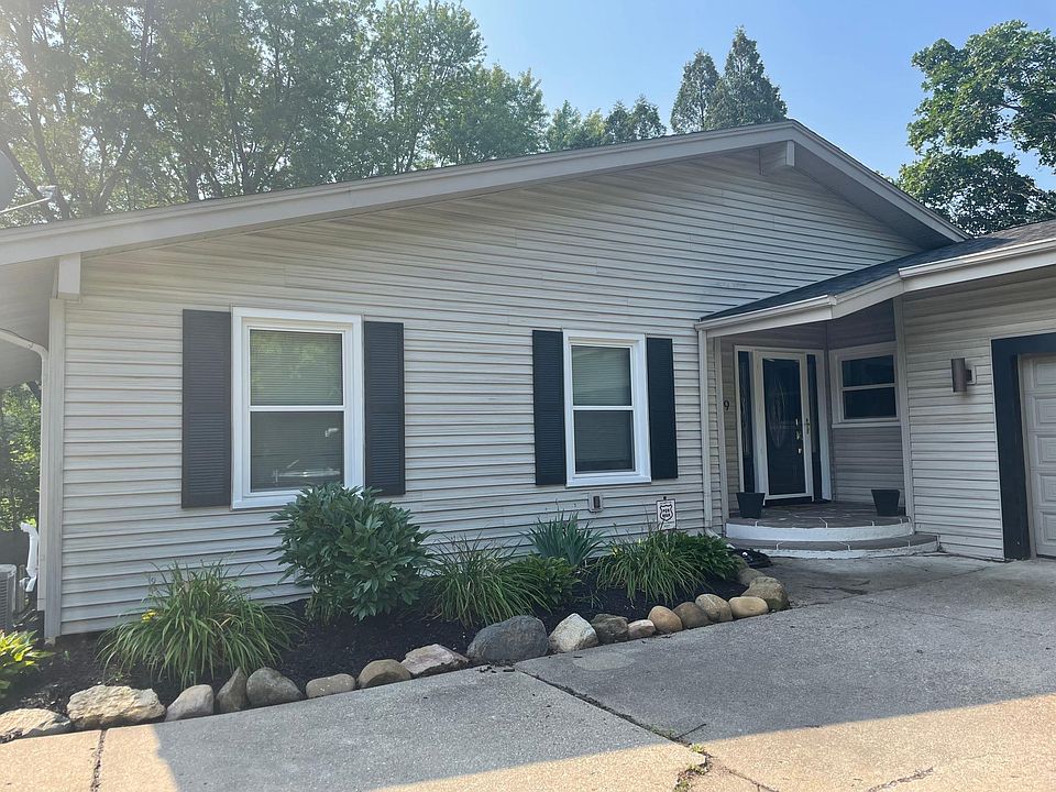 1st image of 3369 Montlake Dr