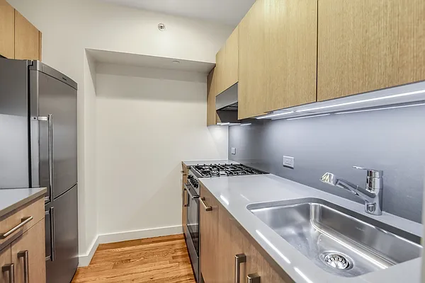 Rented by Stonehenge NYC LLC | media 6