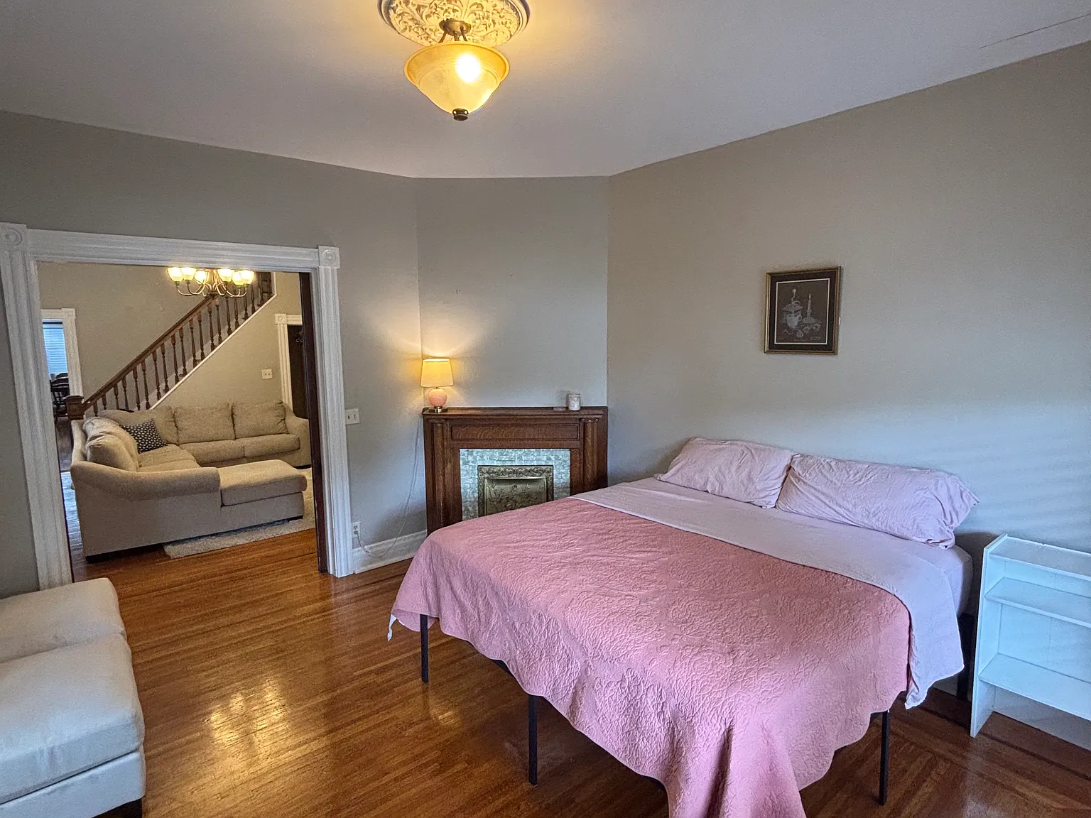 4 bed, 3550 sqft, $2,700 — Photo 2