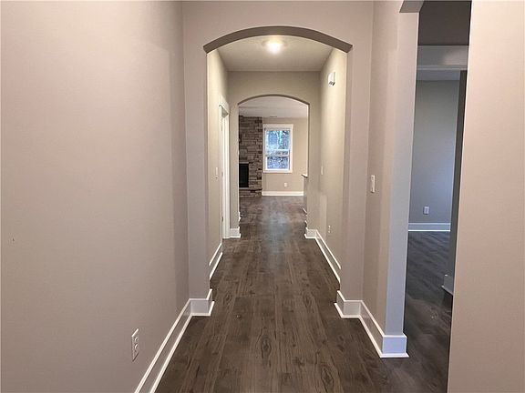 2nd image of 212 Tiger Lily Dr
