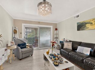 8702 Village Dr #213, San Antonio, TX 78217