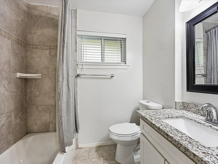 5850 Southminster Dr — Photo 7
