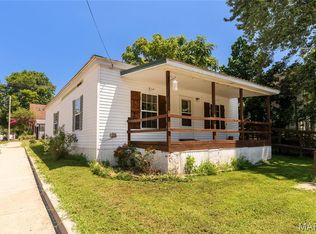103 E Illinois St, Golconda, IL 62938