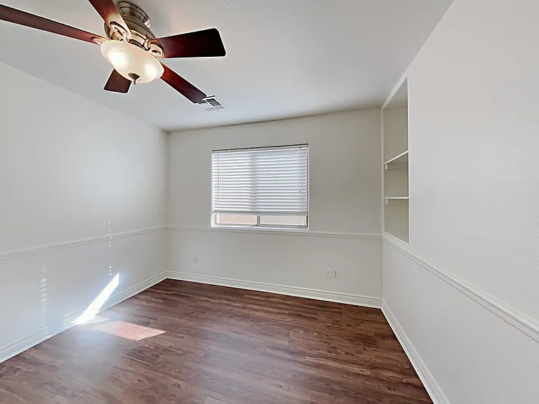 17522 W Calavar Rd — Photo 20