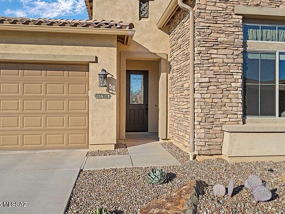 4th image of 61386 E Flint Dr