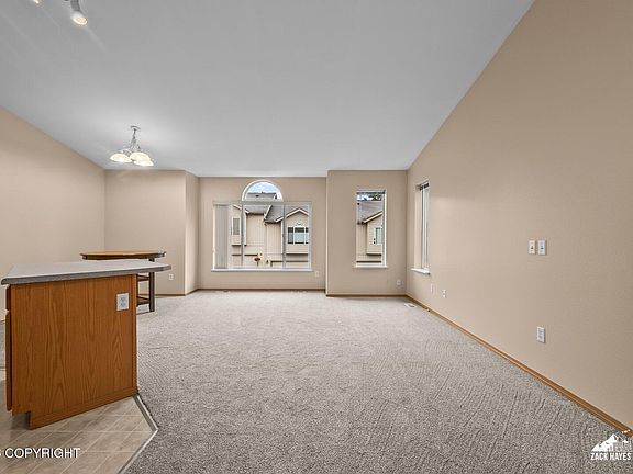 3rd image of 205 Dailey Ave Unit 2