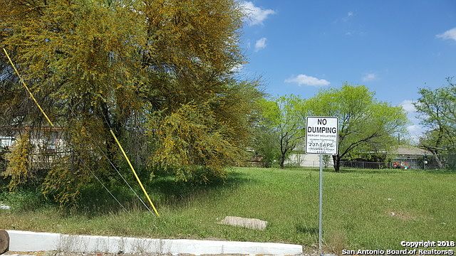 2nd image of 415 Amires Pl