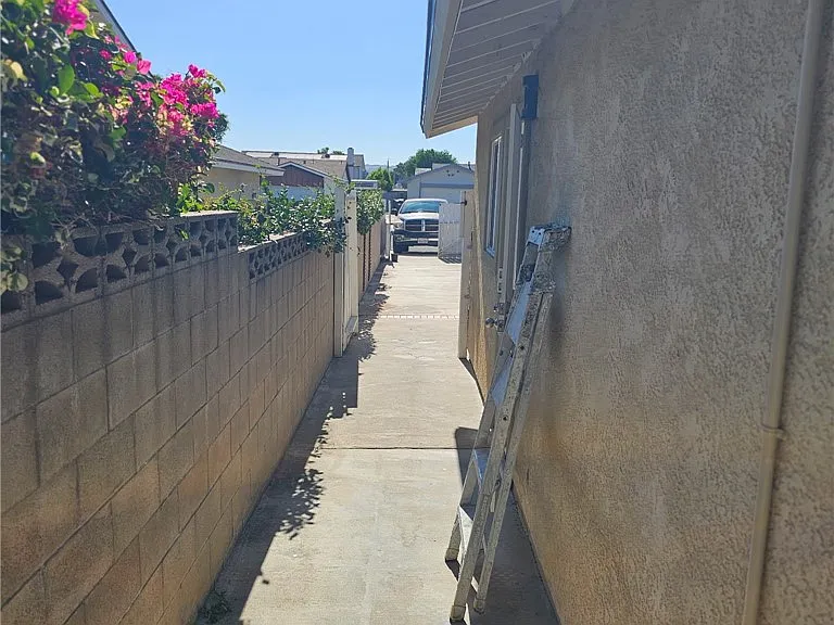 13523 1/2 Norton Ave — Photo 11