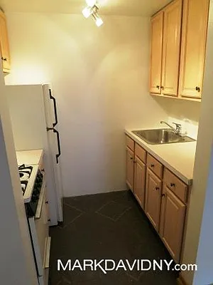 Rented by Mark David | media 19