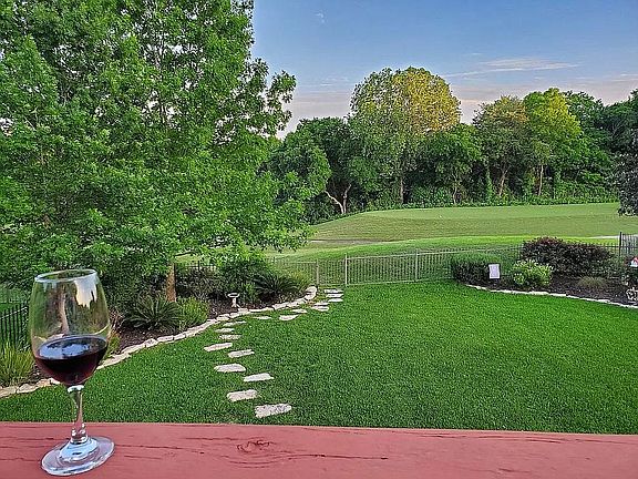 2nd image of 5016 Sable Oaks Dr