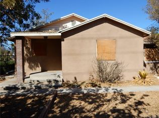 17924 Santa Ana Ave, Bloomington, CA 92316