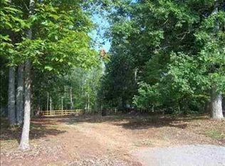 684 Pittmans Landing Dr, Cross Hill, SC 29332