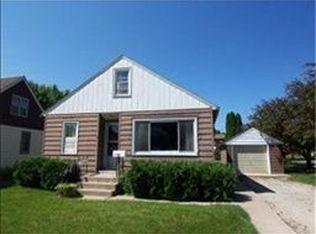 206 Barney St W, Owatonna, MN 55060