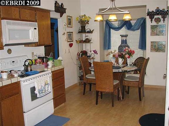 2nd image of 4001 Rockford Dr