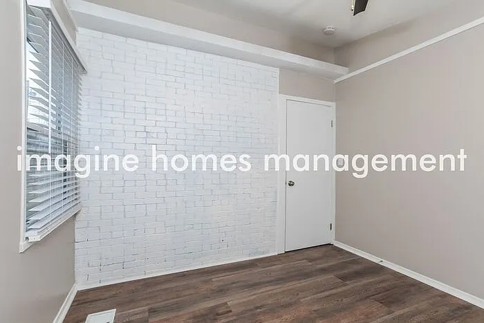 207 Seminole Dr — Photo 9