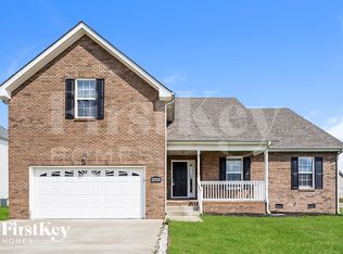 3709 Meadow Ridge Ln, Clarksville, TN 37040