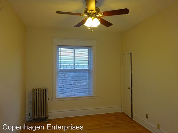 2nd image of 2820 1st Ave S APT 19