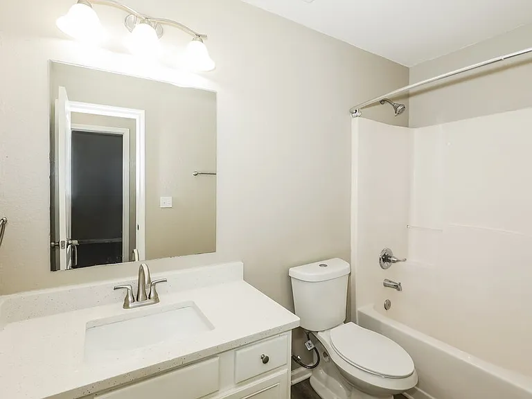 2883 Windsor Forrest Ct — Photo 13