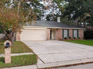 831 Forest Loop, Mandeville, LA 70471