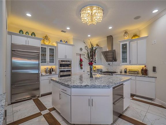 2nd image of 5943 Masters Blvd