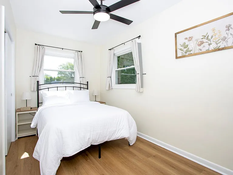 1720 W Hill Dr — Photo 13