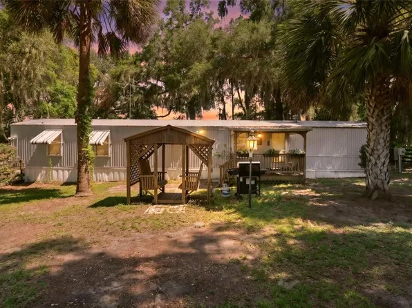 5891 SE 145th St, Summerfield, FL 34491