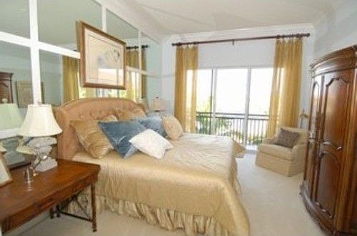 4th image of 9231 Tesoro Ln Unit 204