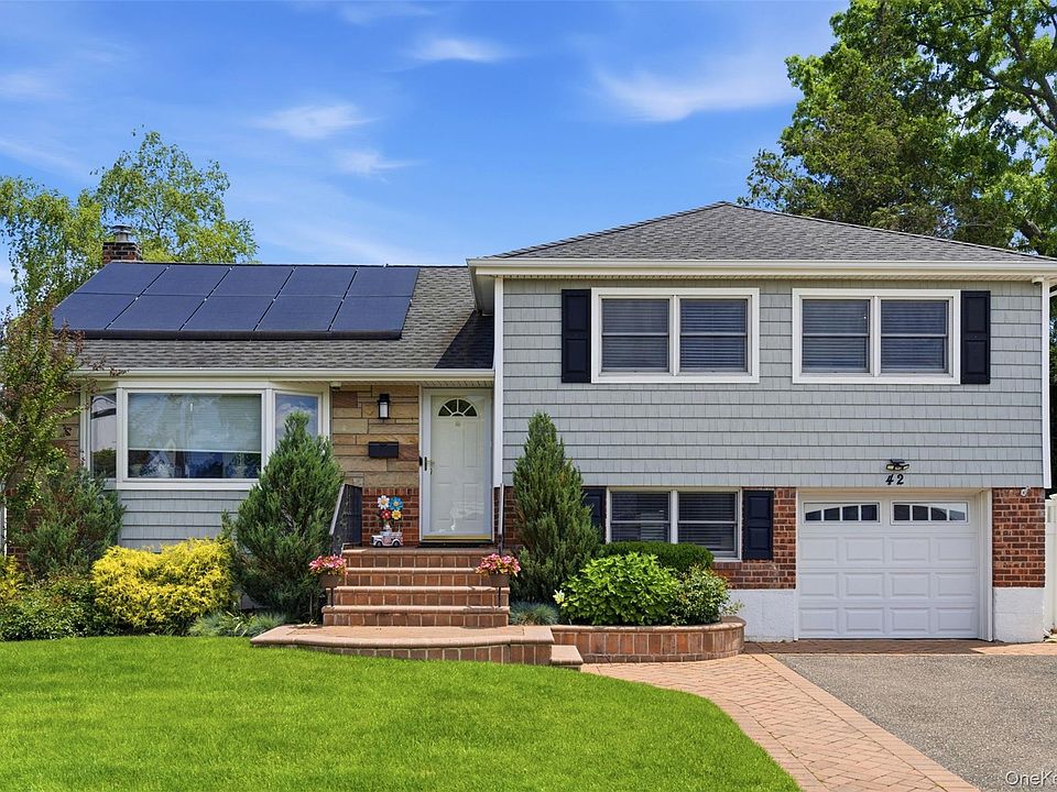 1st image of 42 Kathleen Drive E