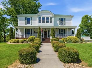 1834 Mud Pike Rd, Christiansburg, VA 24073