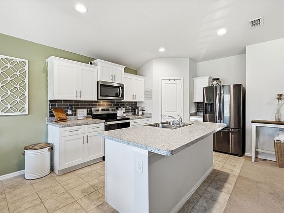 2nd image of 229 Abingdon St