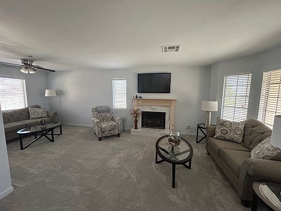3rd image of 3304 Cactus Springs Dr