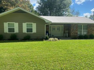 2001 Meadowview Dr, Jamestown, TN 38556