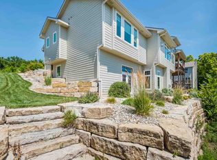 2111 Plymouth Rd, Manhattan, KS 66503