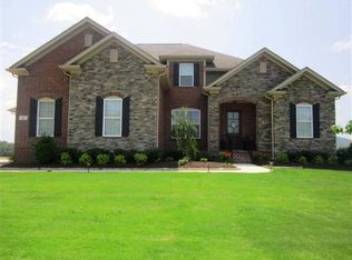 16 Kenthurst Ln SE, Gurley, AL 35748