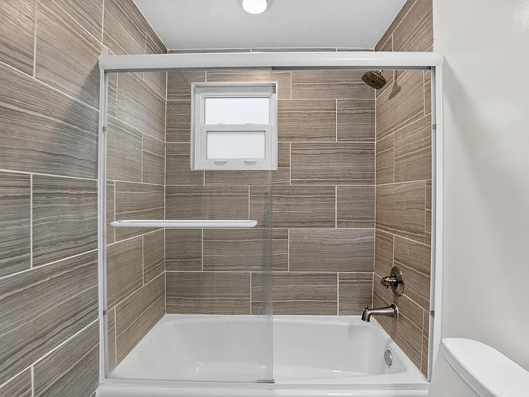 4639 Mirabella Ct — Photo 19