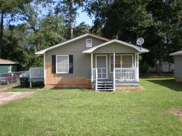 614 Wolfe St, Thomasville, GA 31792