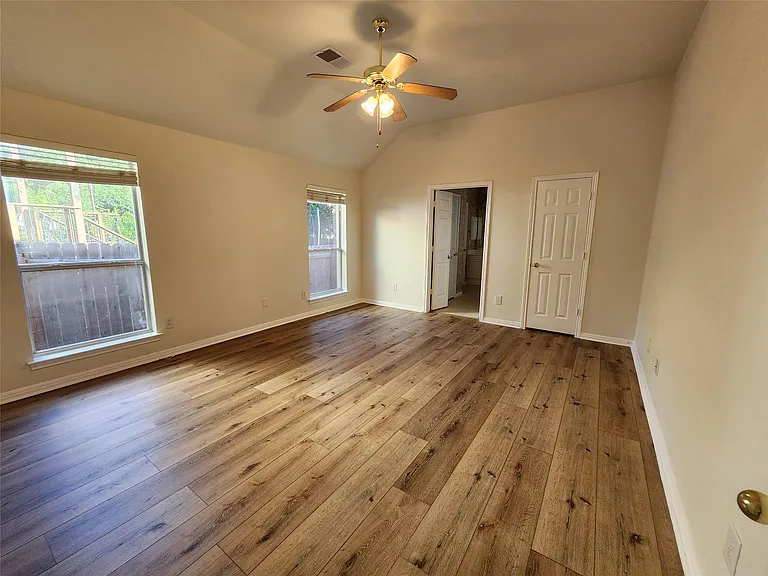12521 Canyon Glen Dr — Photo 6