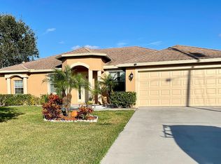 156 SW South Wakefield Cir, Port Saint Lucie, FL 34953