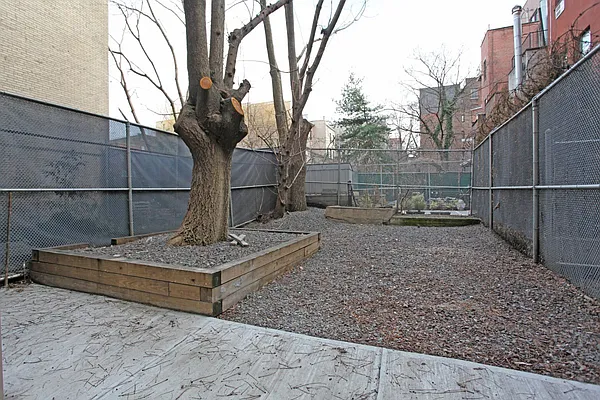 Rented by Bohemia Realty Group | media 6