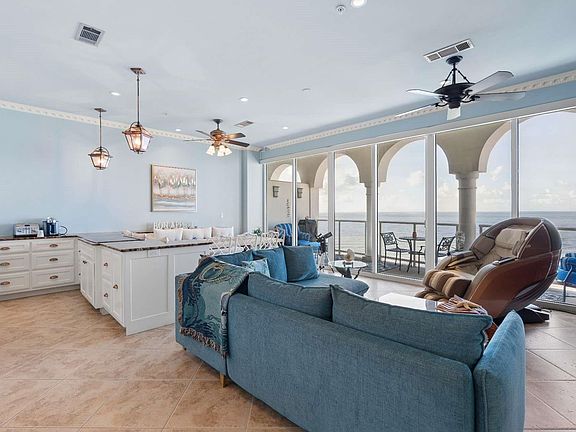4th image of 10327 Termini San Luis Pass Rd Unit 7PH1