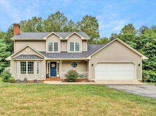 140 Charlie Rd, Hardy, VA 24101