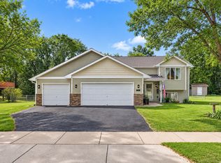 11182 Woods Edge Ave, Becker, MN 55308